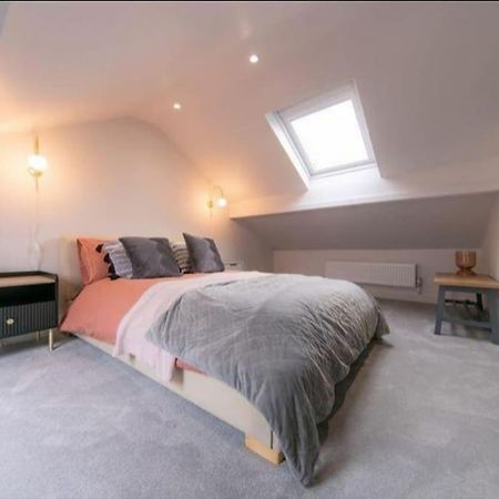 Recently Refurbished Home. Poulton-le-Fylde Экстерьер фото